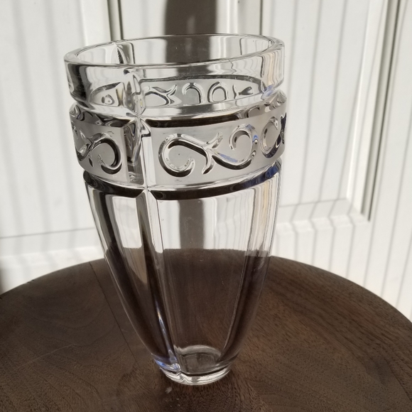 Marquis by Waterford Arebeque Crystal Vase - Picture 10 of 10